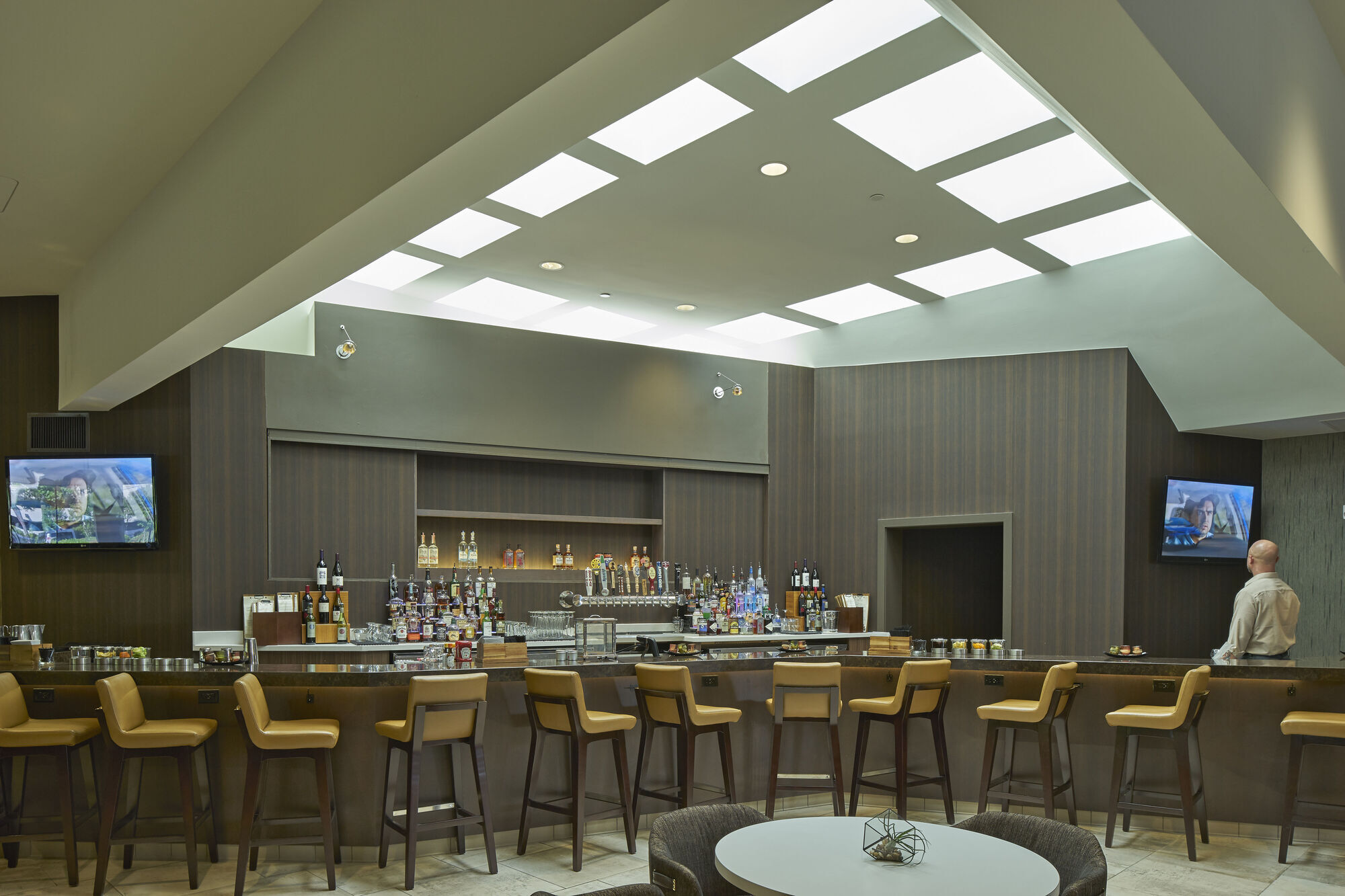 מלון Hilton Raleigh North Hills מתקנים תמונה