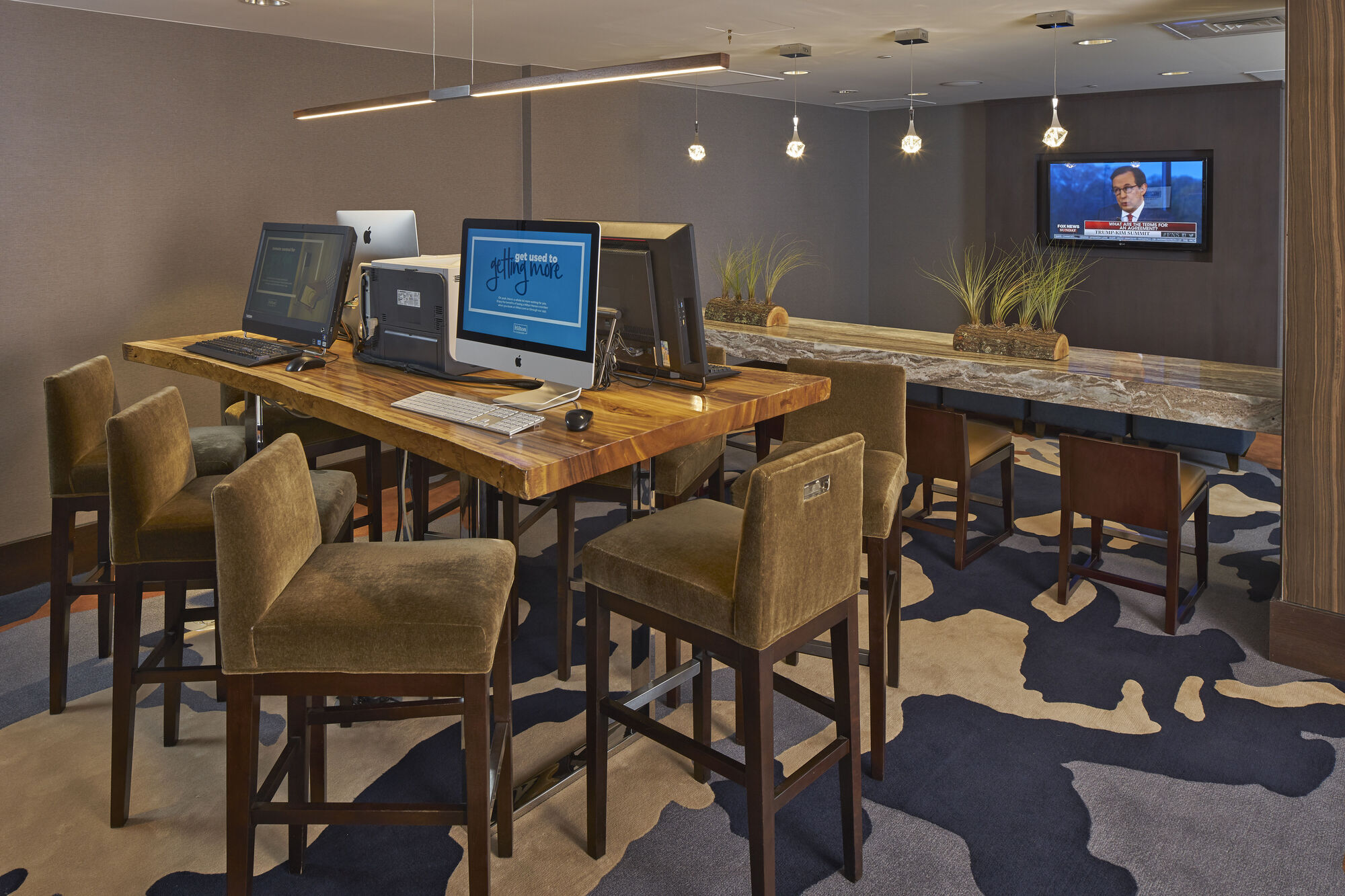 מלון Hilton Raleigh North Hills מתקנים תמונה